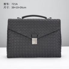 Mens Bottega Veneta Clutch Bags